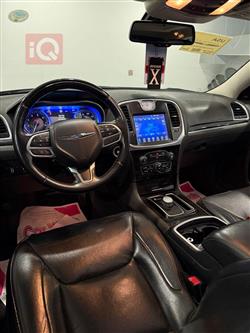 کرایسلەر 300